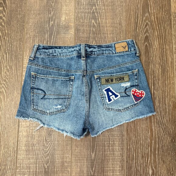 American Eagle Distressed Shorts – Size 4 - Picture 1 of 13